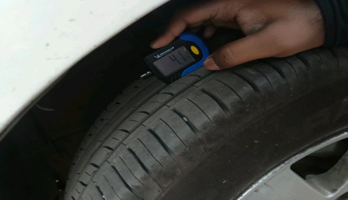 2011 Mitsubishi Outlander 2.4 MIVEC, Petrol, Automatic, 88,679 km, tyre