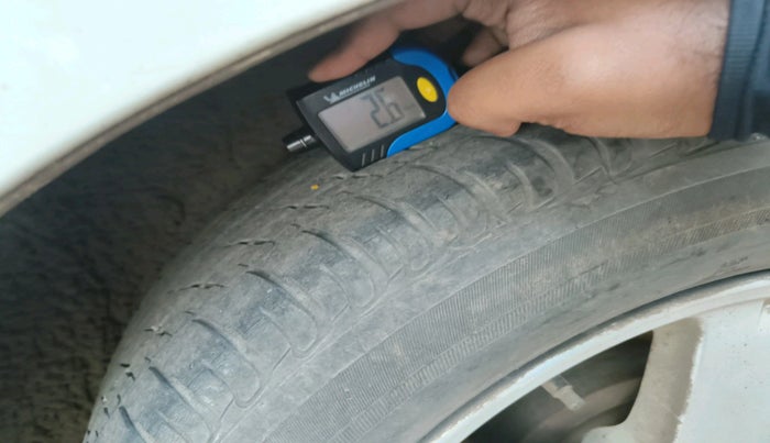 2011 Mitsubishi Outlander 2.4 MIVEC, Petrol, Automatic, 88,679 km, tyre