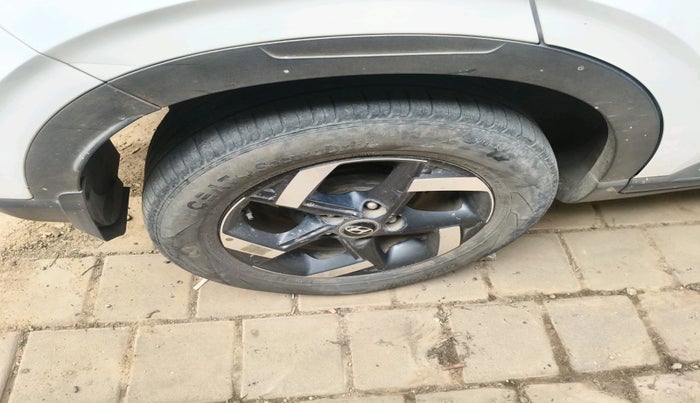 2020 Hyundai VENUE SX 1.0 TURBO IMT, Petrol, Manual, 57,833 km, tyre