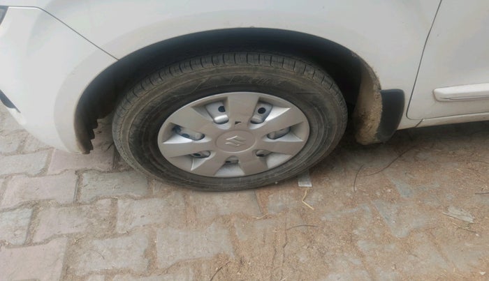 2020 Maruti New Wagon-R LXI CNG 1.0, Petrol, Manual, 1,26,413 km, tyre