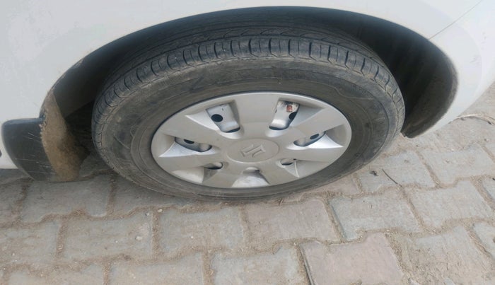 2020 Maruti New Wagon-R LXI CNG 1.0, Petrol, Manual, 1,26,413 km, tyre