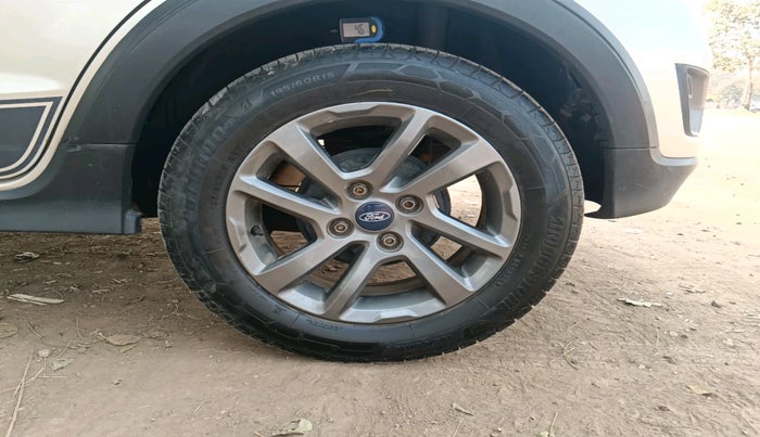2018 Ford FREESTYLE TITANIUM 1.5 DIESEL, Diesel, Manual, 68,224 km, tyre