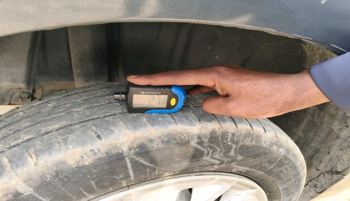 2024 Maruti Baleno  ZETA CNG 1.2L, Petrol, Manual, 60,195 km, tyre