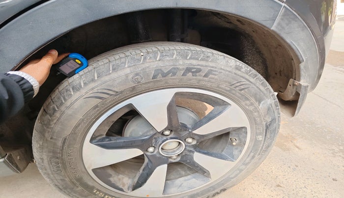 2018 Tata NEXON XZ PLUS PETROL, Petrol, Manual, 38,585 km, tyre