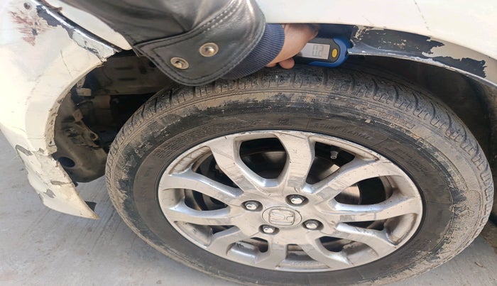 2014 Honda Amaze 1.2L I-VTEC VX, Petrol, Manual, 90,232 km, tyre