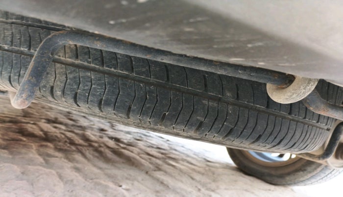 2018 Maruti Ertiga VDI 1.3, Diesel, Manual, 2,09,868 km, tyre