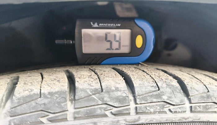 2023 KIA SELTOS X Line (S) 1.5 Turbo Petrol DCT, Petrol, Automatic, 12,152 km, tyre