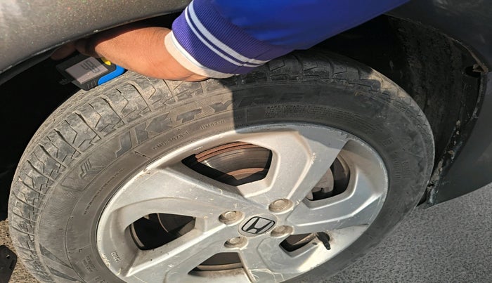 2015 Honda City 1.5L I-DTEC VX, Diesel, Manual, 59,533 km, tyre