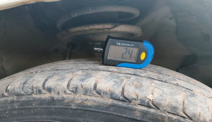 2011 Hyundai i20 MAGNA 1.2, Petrol, Manual, 1,54,455 km, tyre