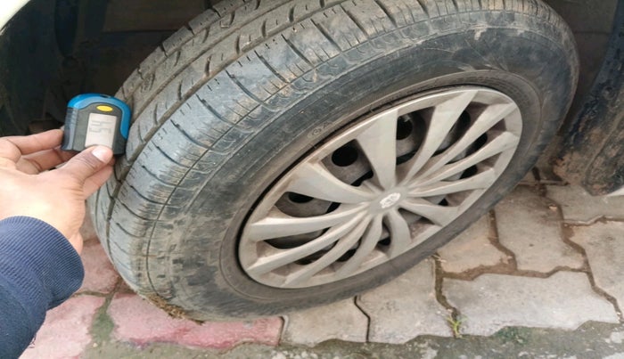 2013 Maruti Swift Dzire VDI, Diesel, Manual, 1,28,516 km, tyre