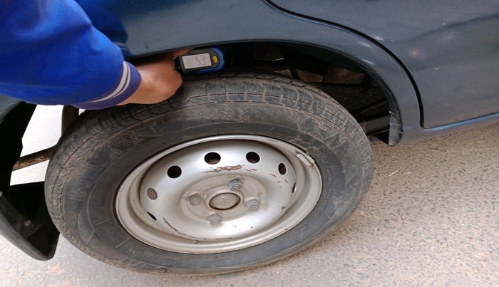 2011 Maruti Alto LXI, Petrol, Manual, 29,029 km, tyre