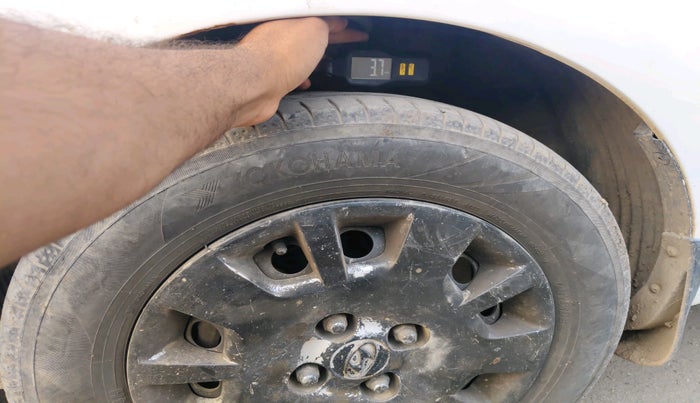 2014 Hyundai i20 MAGNA 1.4 CRDI, Diesel, Manual, 1,09,978 km, tyre