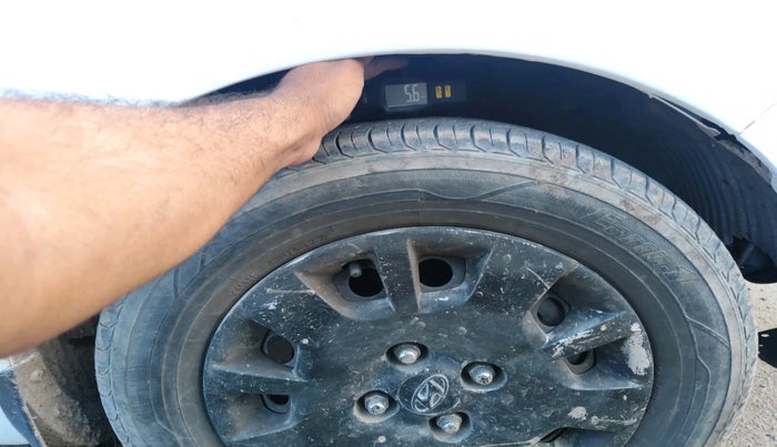 2014 Hyundai i20 MAGNA 1.4 CRDI, Diesel, Manual, 1,09,978 km, tyre