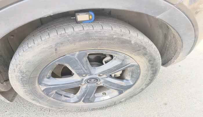 2022 Tata NEXON XZ PLUS PETROL DARK EDITION, Petrol, Manual, 42,186 km, tyre