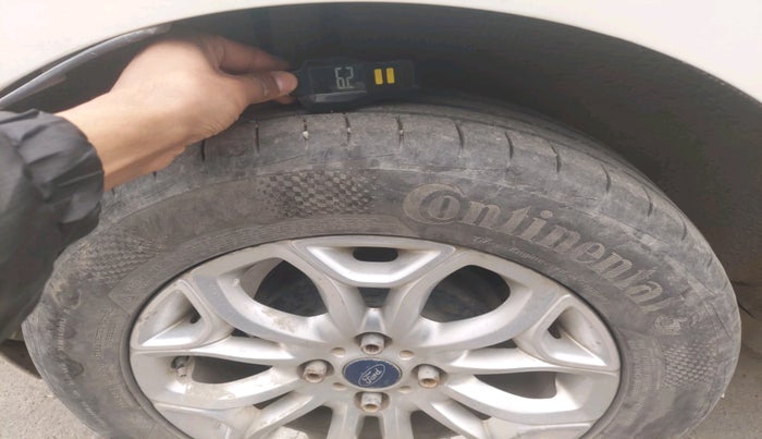 2013 Ford Ecosport TITANIUM 1.5L DIESEL (OPT), Diesel, Manual, 1,08,614 km, tyre