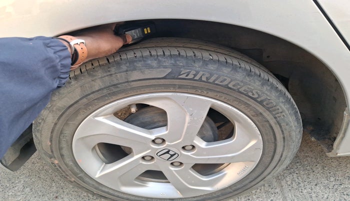 2015 Honda City 1.5L I-VTEC V MT, Petrol, Manual, 58,352 km, tyre