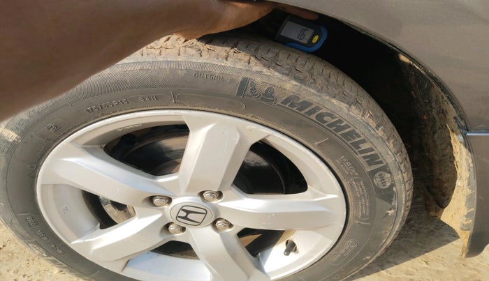 2011 Honda City 1.5L I-VTEC V AT, Petrol, Automatic, 73,069 km, tyre