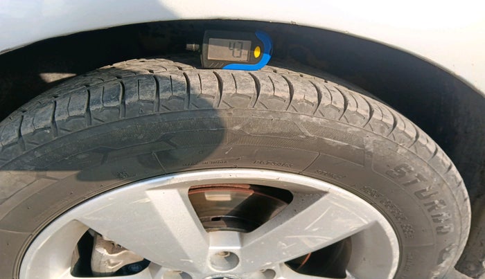 2016 Skoda Rapid AMBITION 1.5 TDI, Diesel, Manual, 1,16,399 km, tyre