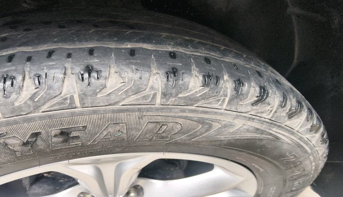 2019 Tata Harrier XT 2.0L KRYOTEC, Diesel, Manual, 32,747 km, tyre