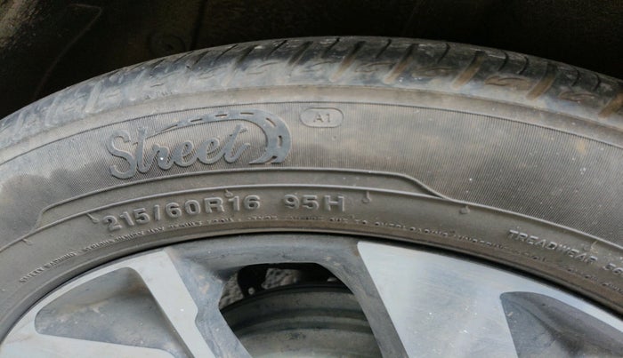 2022 KIA SONET HTX 1.5, Diesel, Manual, 71,137 km, tyre