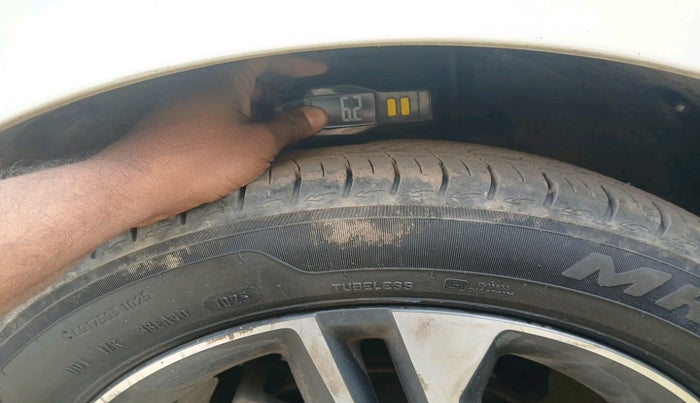 2022 Tata Tiago XZA PLUS PETROL, Petrol, Automatic, 48,634 km, tyre