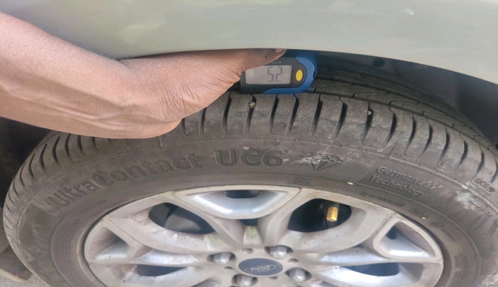 2015 Ford Ecosport TITANIUM 1.5L DIESEL, Diesel, Manual, 63,049 km, tyre