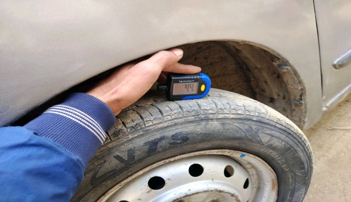 2015 Maruti Wagon R 1.0 LXI CNG, Petrol, Manual, 1,04,159 km, tyre