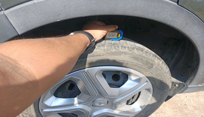 2023 Tata NEXON XM SUNROOF PETROL, Petrol, Manual, 22,982 km, tyre