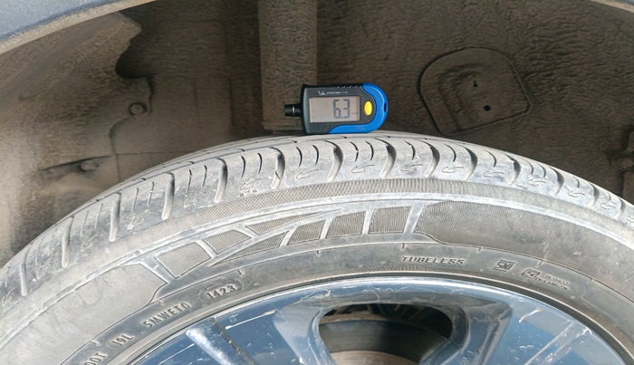 2023 Tata NEXON EV XZ PLUS LUX DARK EDITION, Electric, Automatic, 49,961 km, tyre