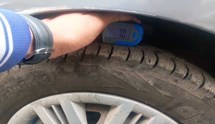 2012 Hyundai Santro Xing GLS, Petrol, Manual, 76,516 km, tyre