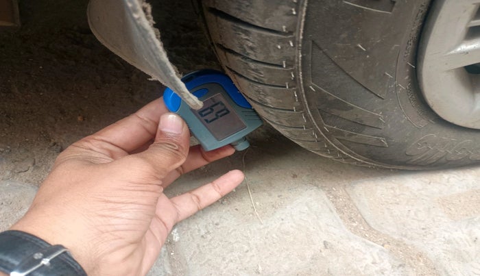 2012 Hyundai Santro Xing GLS, Petrol, Manual, 76,516 km, tyre