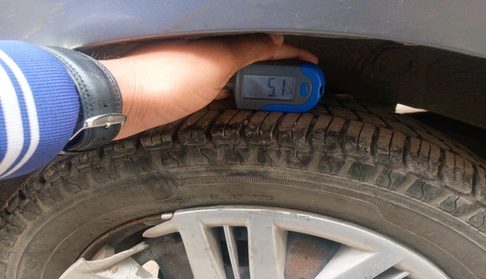 2012 Hyundai Santro Xing GLS, Petrol, Manual, 76,516 km, tyre