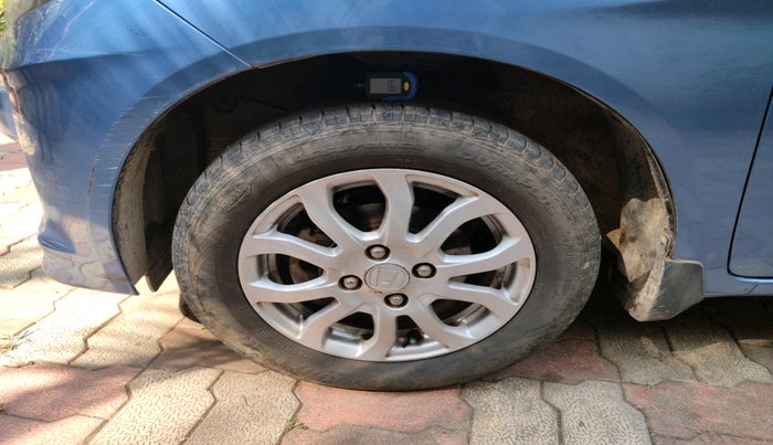 2014 Honda Amaze 1.2L I-VTEC VX, Petrol, Manual, 62,471 km, tyre