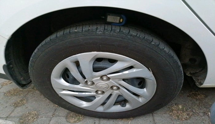 2020 Hyundai AURA S 1.2 CNG, Petrol, Manual, 62,780 km, tyre