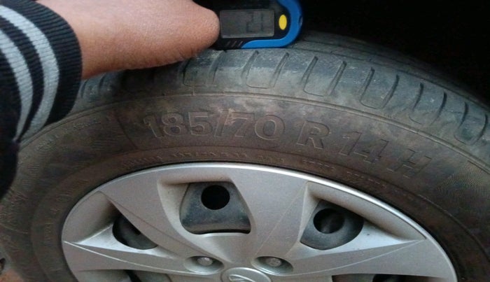 2017 Hyundai Elite i20 SPORTZ 1.4 CRDI, Diesel, Manual, 1,22,499 km, tyre