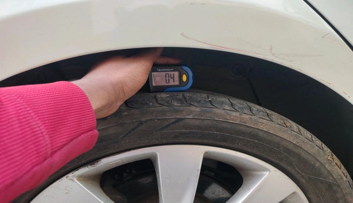 2011 Hyundai Verna FLUIDIC 1.6 VTVT SX OPT, Petrol, Manual, 94,363 km, tyre