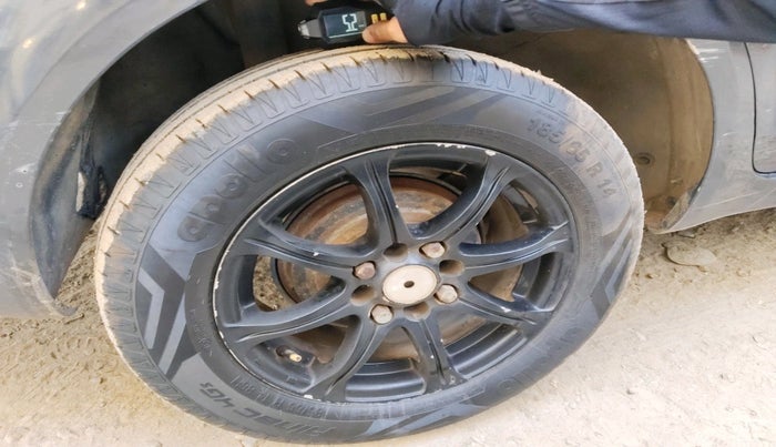 2012 Ford Classic 1.4 TITANIUM DIESEL, Diesel, Manual, 1,05,314 km, tyre