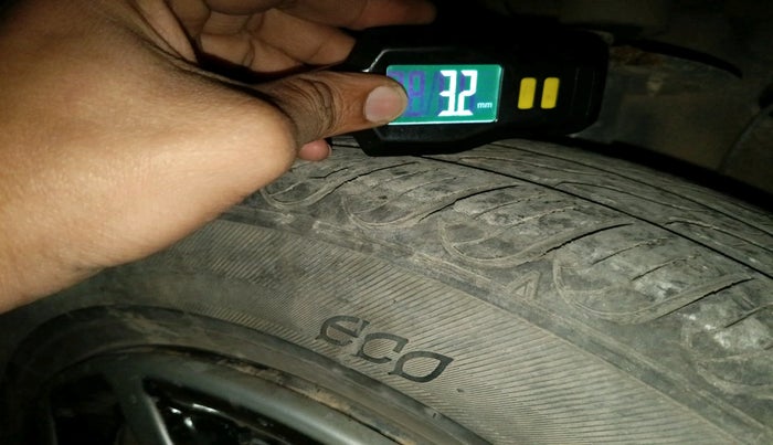 2016 Maruti Baleno DELTA PETROL 1.2, Petrol, Manual, 95,959 km, tyre