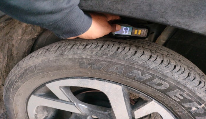 2023 Nissan MAGNITE XV PREMIUM TURBO CVT, Petrol, Automatic, 16,090 km, tyre