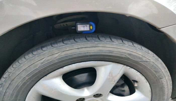 2015 Skoda Rapid 1.5 TDI CR AMBITION WITH ALLOY, Diesel, Manual, 94,872 km, tyre