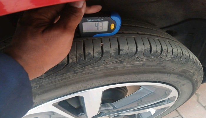 2023 Tata ALTROZ XZ PETROL, Petrol, Manual, 12,225 km, tyre