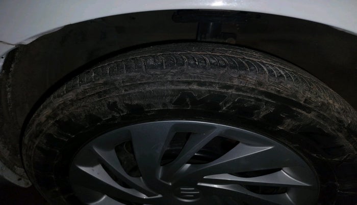 2017 Maruti Ciaz DELTA DIESEL 1.3, Diesel, Manual, 1,13,769 km, tyre