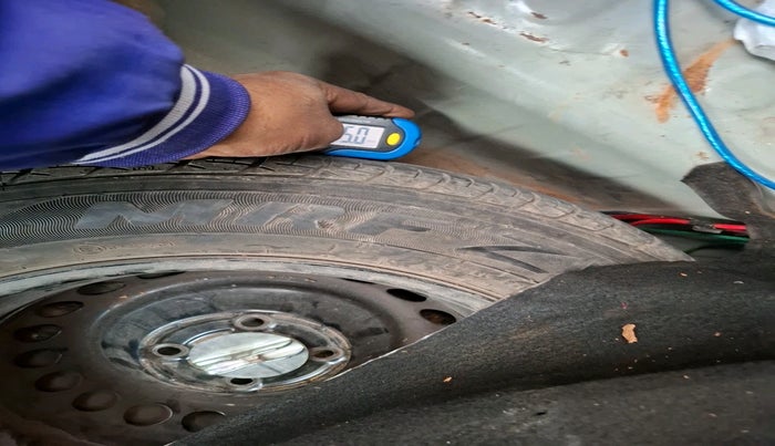 2019 Honda Amaze 1.2L I-VTEC VX CVT, Petrol, Automatic, 43,960 km, tyre