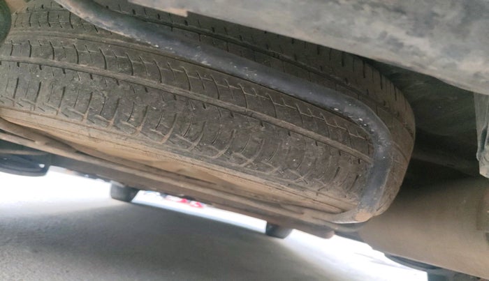 2014 Maruti Ertiga ZDI, Diesel, Manual, 1,10,123 km, tyre