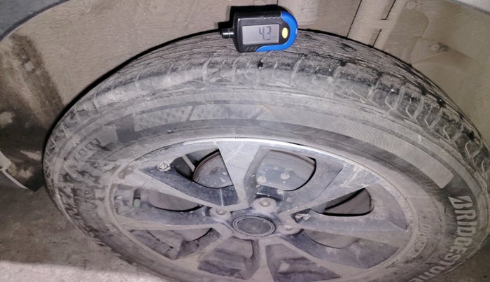 2020 Tata NEXON XZA PLUS SUNROOF DUAL TONE PETROL, Petrol, Automatic, 50,703 km, tyre