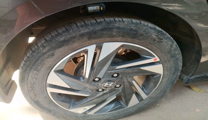 2022 Hyundai NEW I20 ASTA (O) 1.2 MT, Petrol, Manual, 35,379 km, tyre