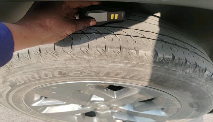 2021 Tata Safari XTA PLUS, Diesel, Automatic, 35,274 km, tyre