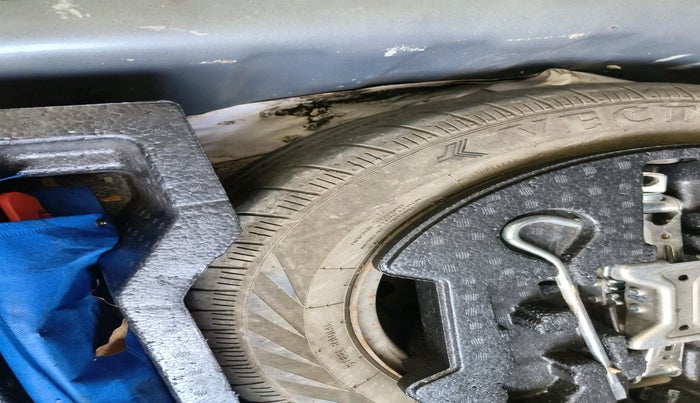 2020 Maruti Ciaz DELTA 1.5 SHVS MT PETROL, Petrol, Manual, 65,694 km, tyre