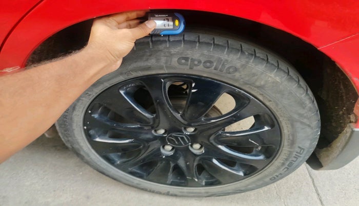 2015 Maruti Baleno ALPHA PETROL 1.2, Petrol, Manual, 1,19,420 km, tyre