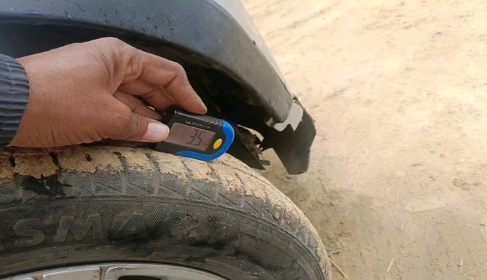 2019 Renault TRIBER RXZ, Petrol, Manual, 50,490 km, tyre